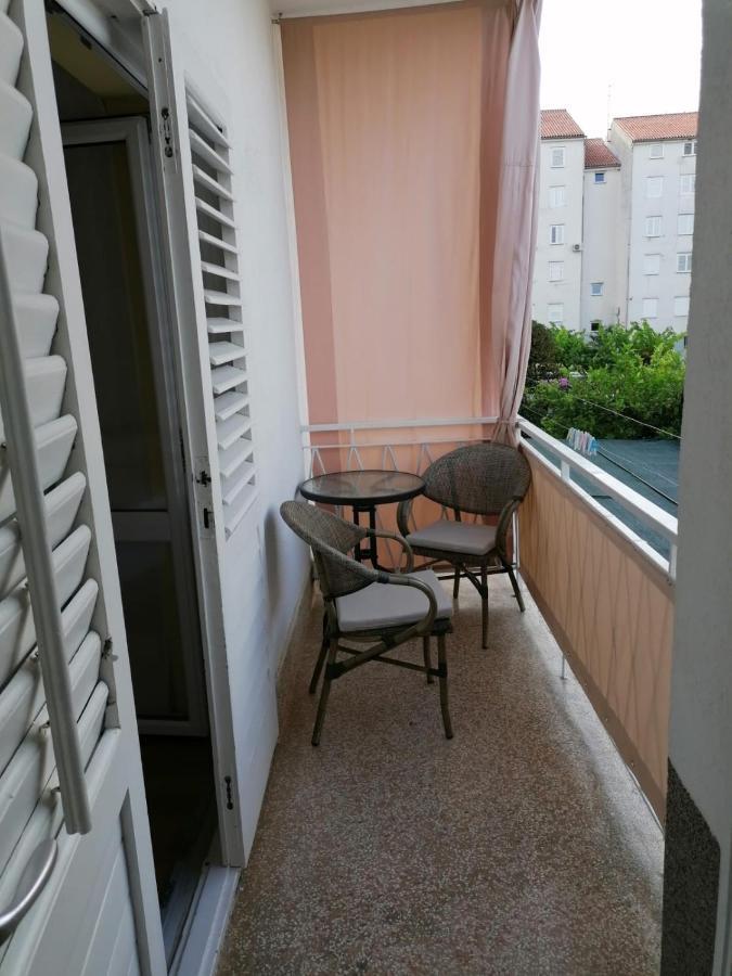 Guest House Lucija Макарська Екстер'єр фото